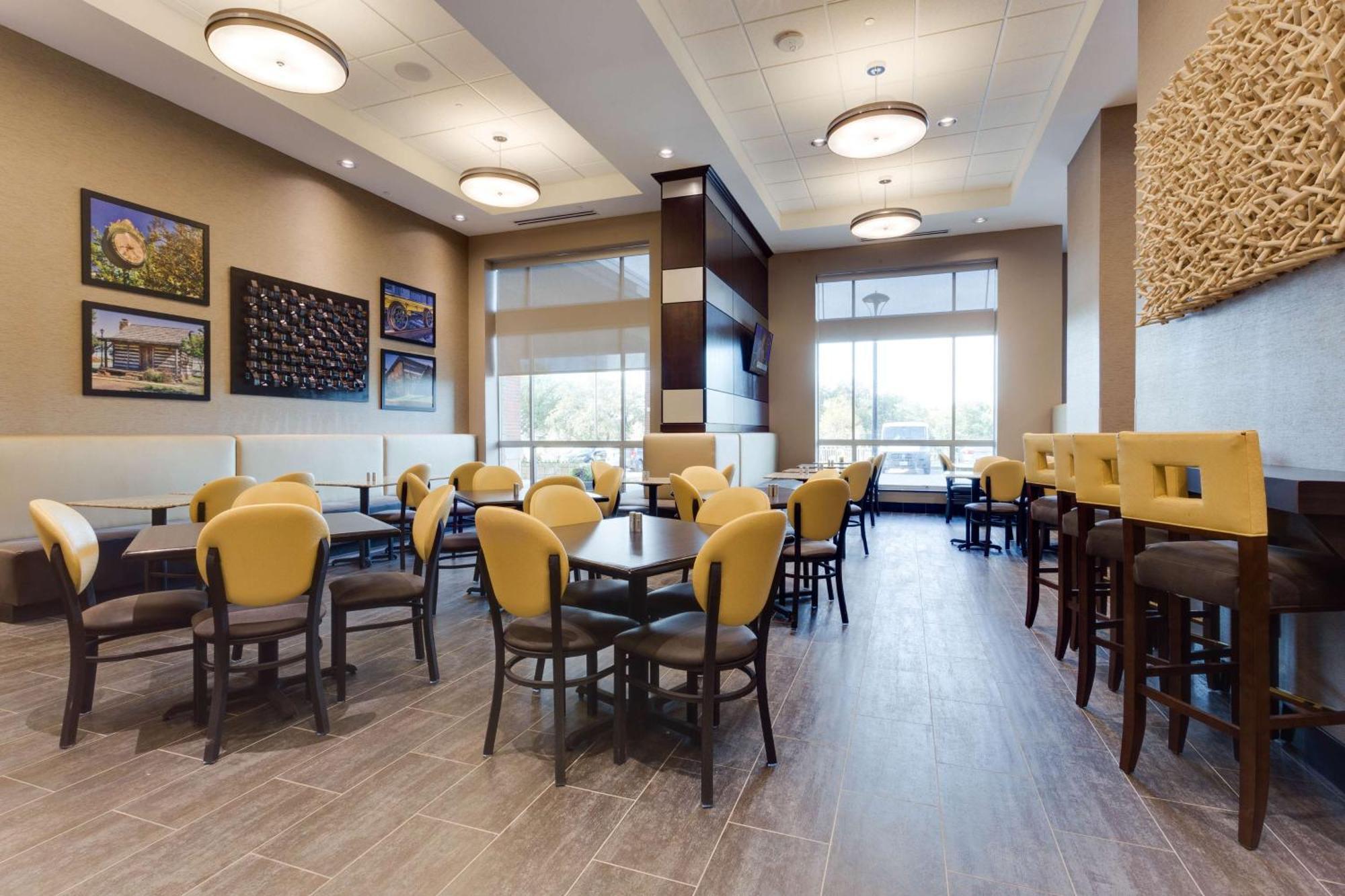 Drury Inn & Suites Dallas Frisco Bagian luar foto