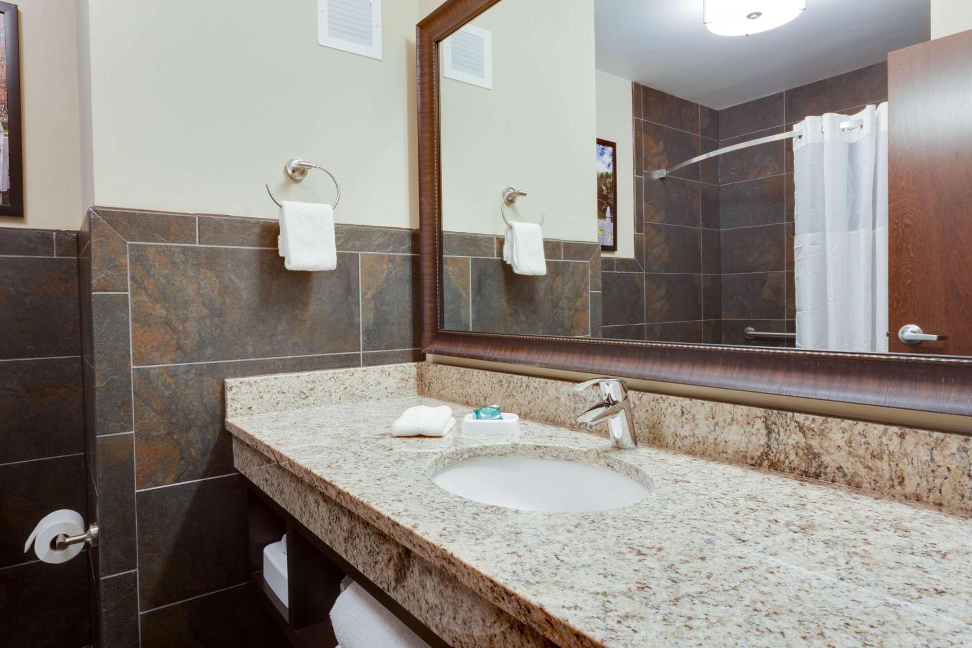 Drury Inn & Suites Dallas Frisco Bagian luar foto